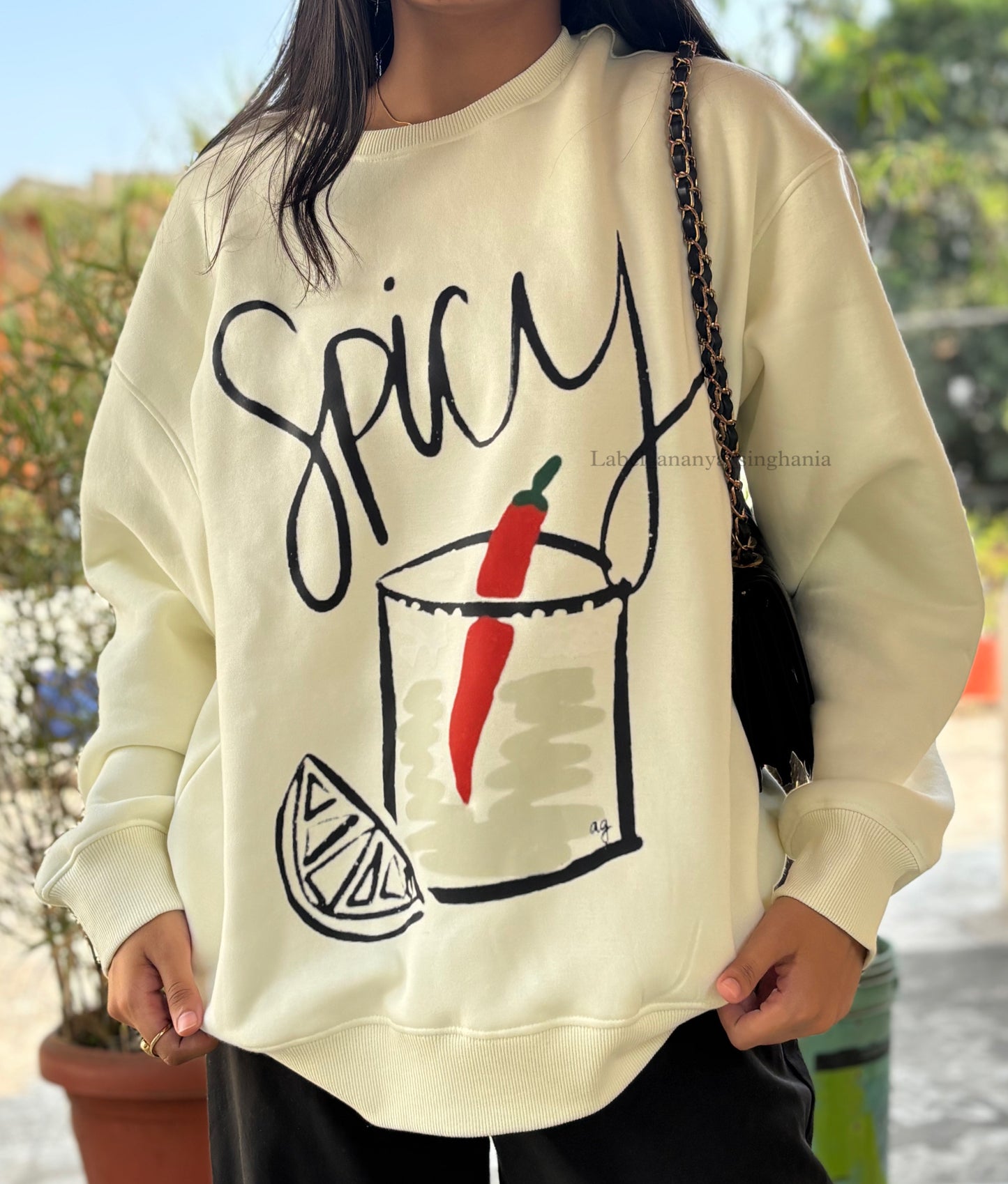 SPICY SWEATSHIRT